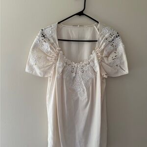 Elie Tahari White Embellished Puff Sleeve Blouse